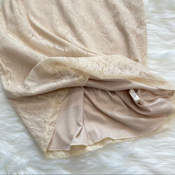 Urban Outfitters Lace Bodycon‎ Dress wedding Bachelorette size Medium - Picture 11 of 12